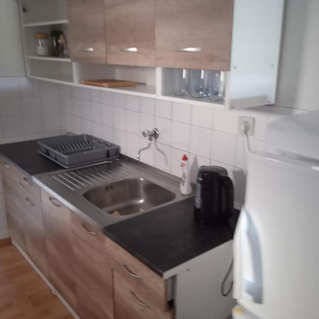 Apartment And Rooms Barbaric Neum Bagian luar foto
