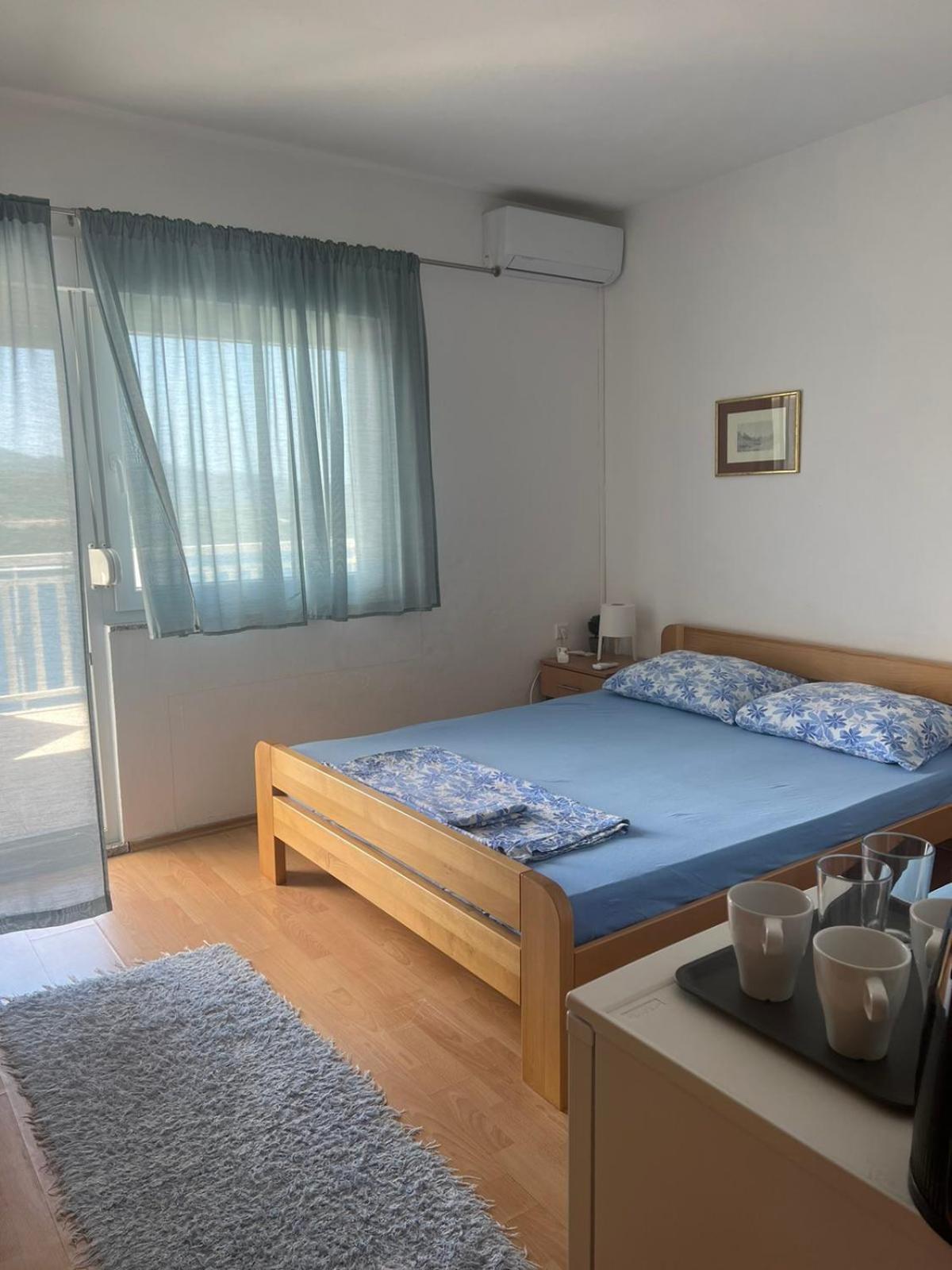 Apartment And Rooms Barbaric Neum Bagian luar foto