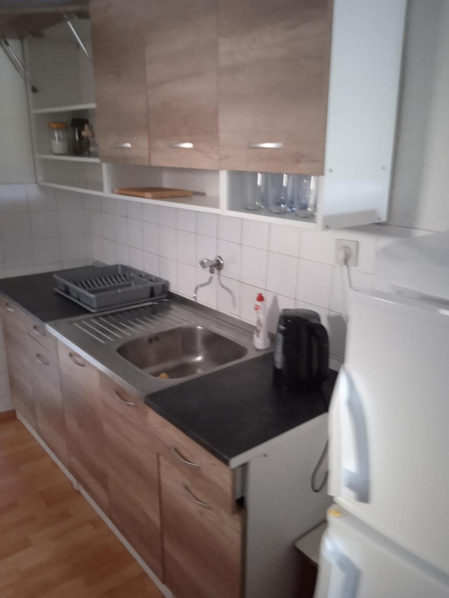 Apartment And Rooms Barbaric Neum Bagian luar foto