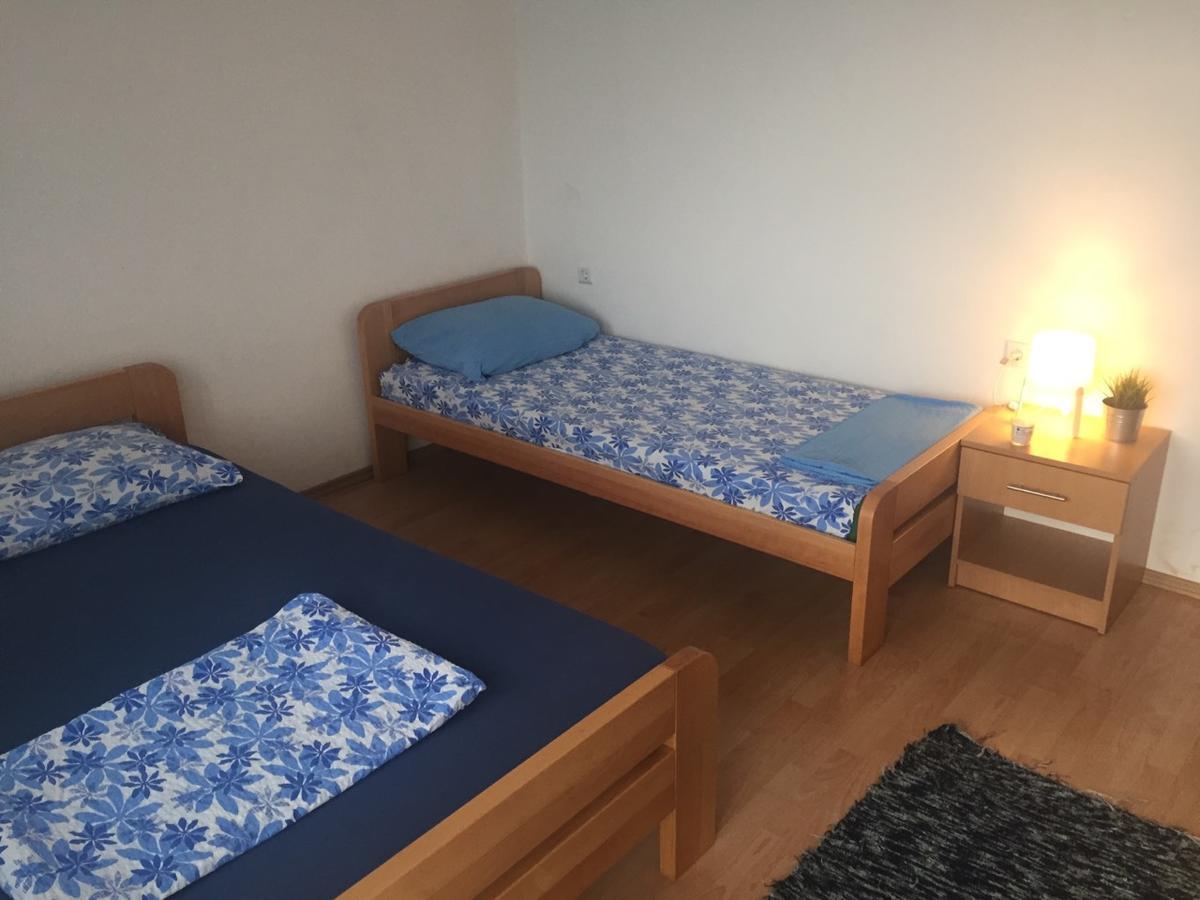 Apartment And Rooms Barbaric Neum Bagian luar foto