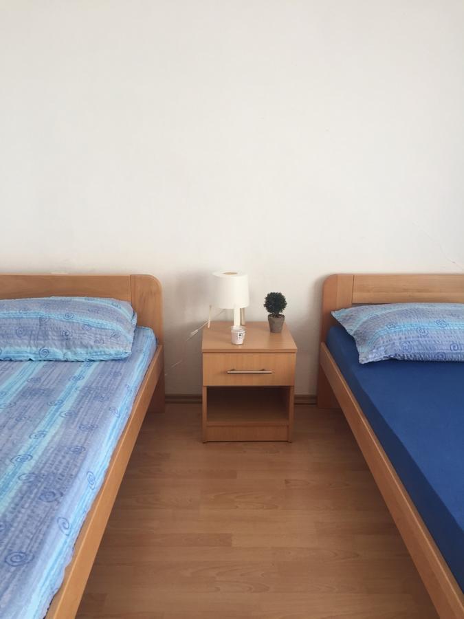 Apartment And Rooms Barbaric Neum Bagian luar foto
