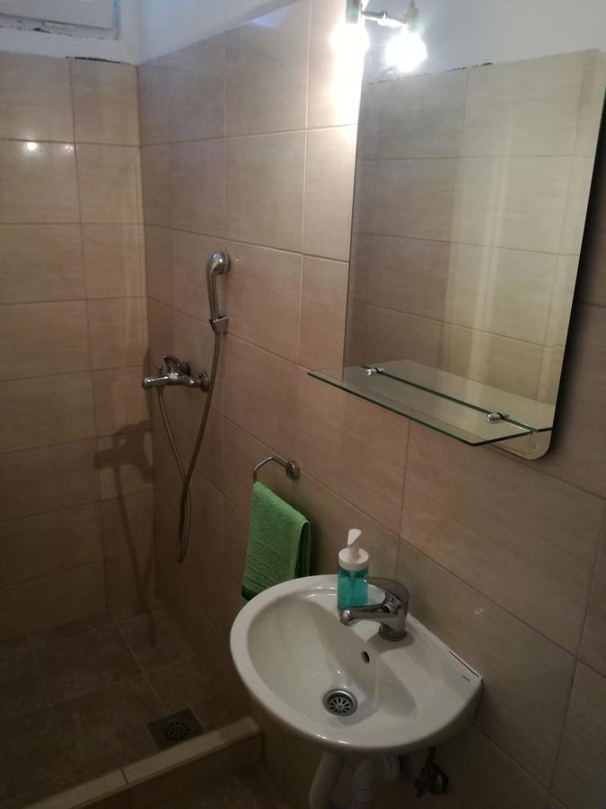 Apartment And Rooms Barbaric Neum Bagian luar foto