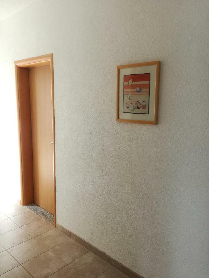 Apartment And Rooms Barbaric Neum Bagian luar foto